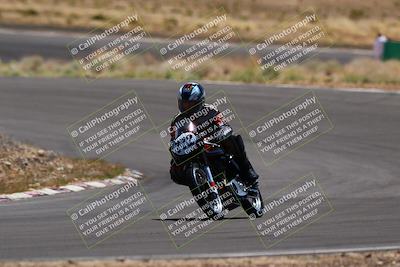 media/Apr-19-2025-AHRMA (Sat) [[3d98ca3309]]/Race/Group 3/turn 4/